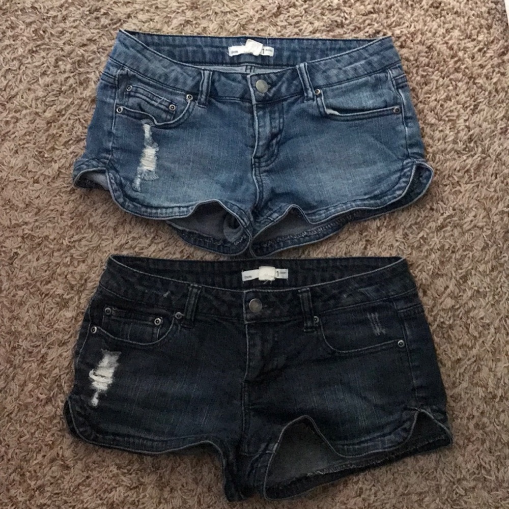 Forever 21! 2 Pairs is Denim Shorts